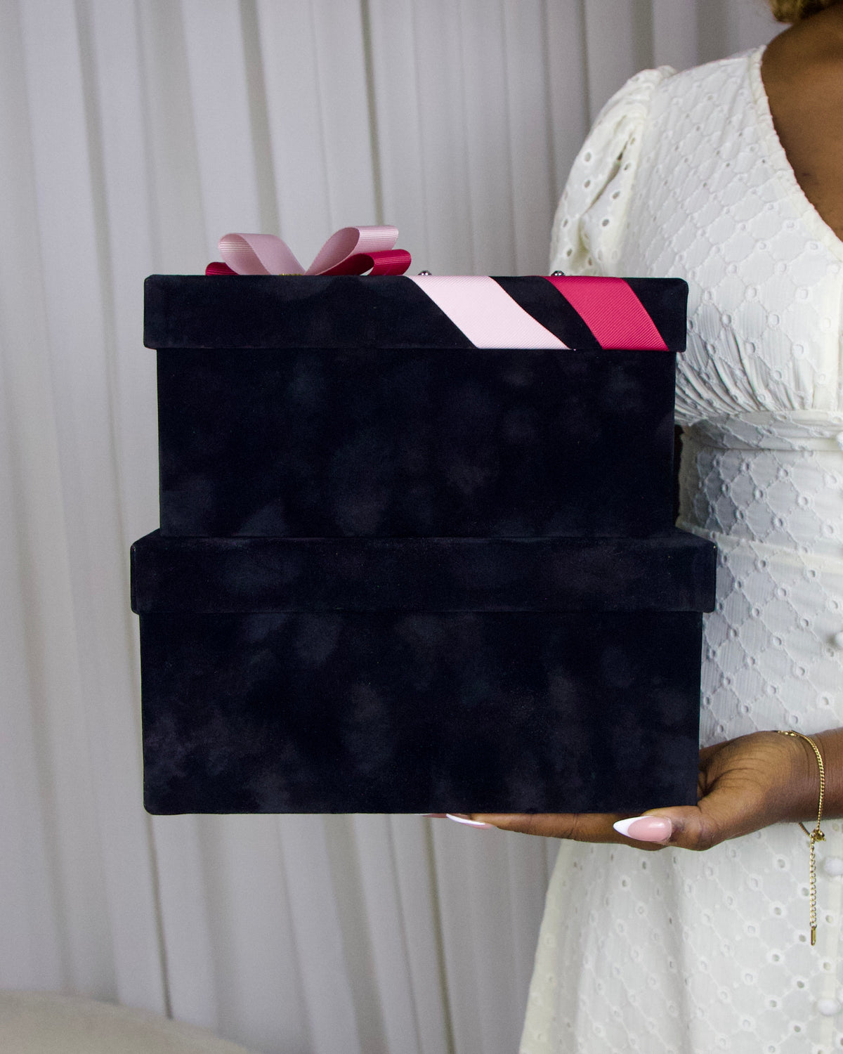 Black Velvet Transparent Top Box