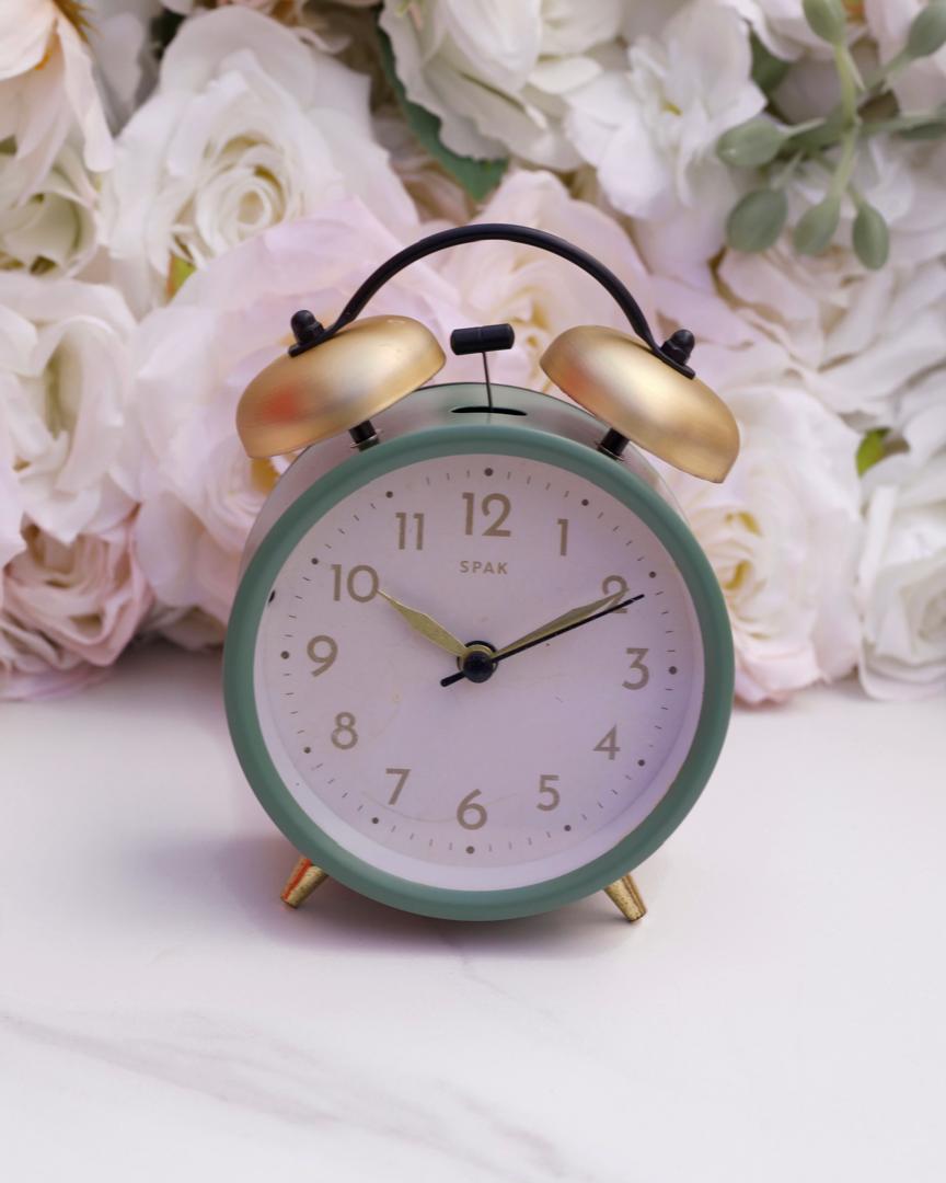 Gold bell clock (green)