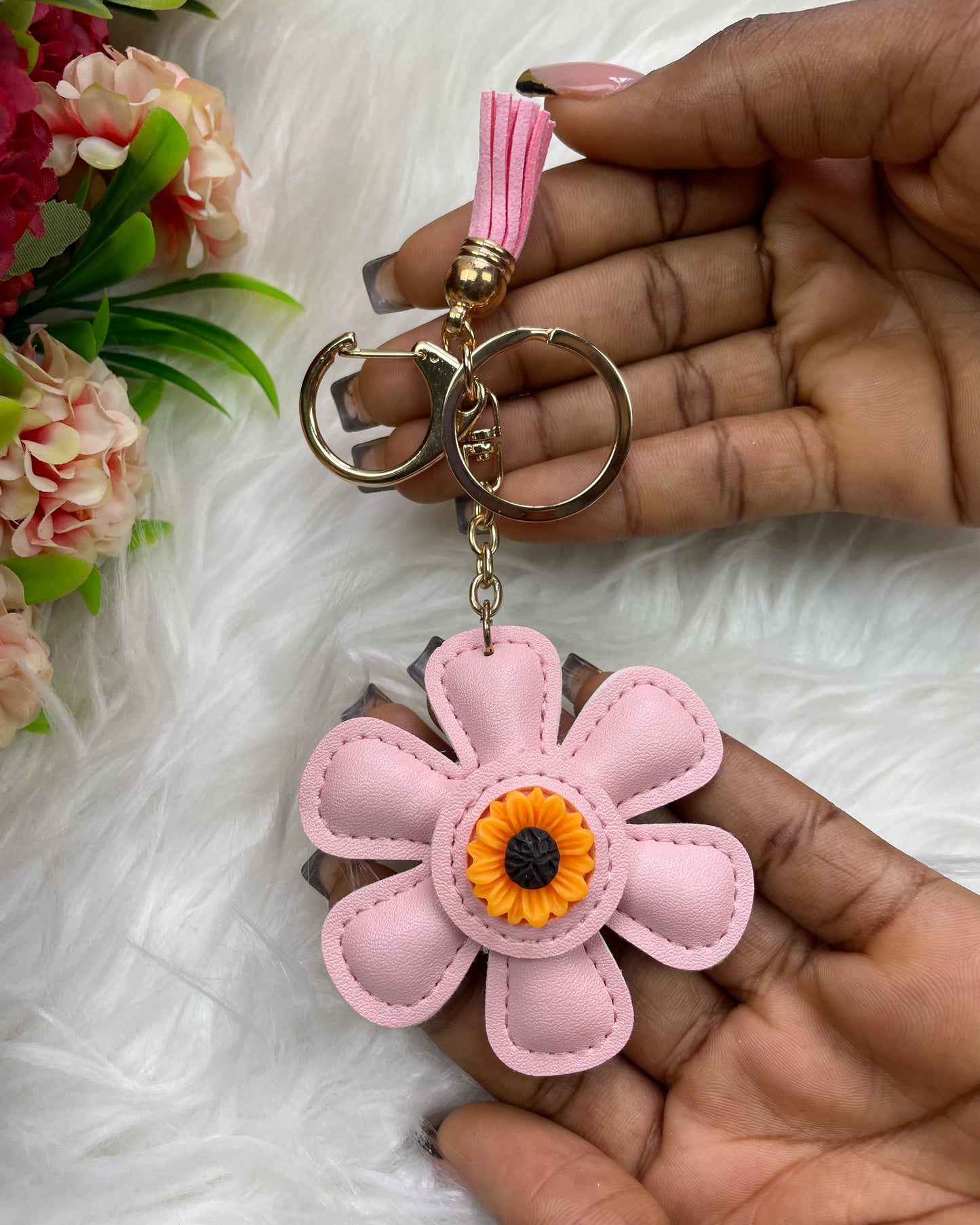 Petal pop Keychain (Light pink)