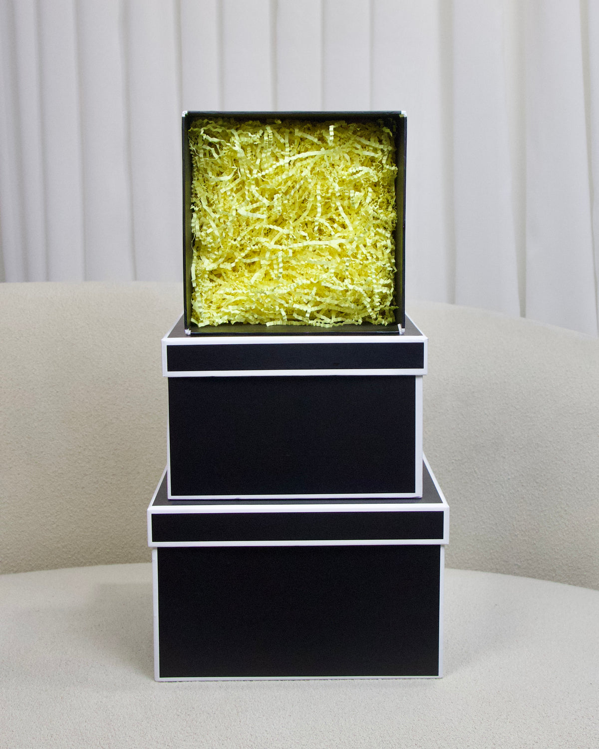 Black Square Bow Box