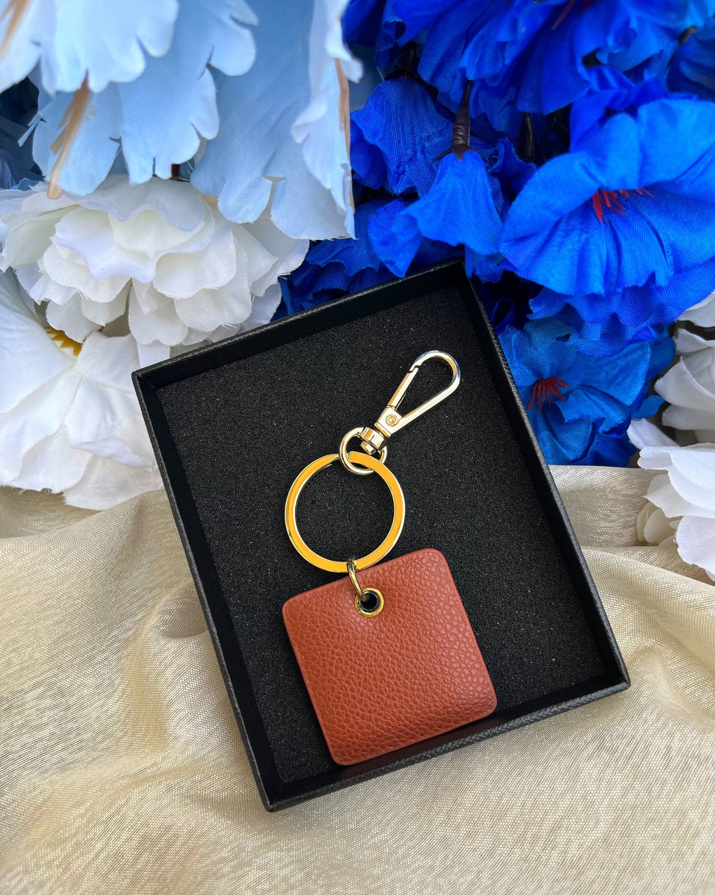 Square Leather Keyholder (Brown)