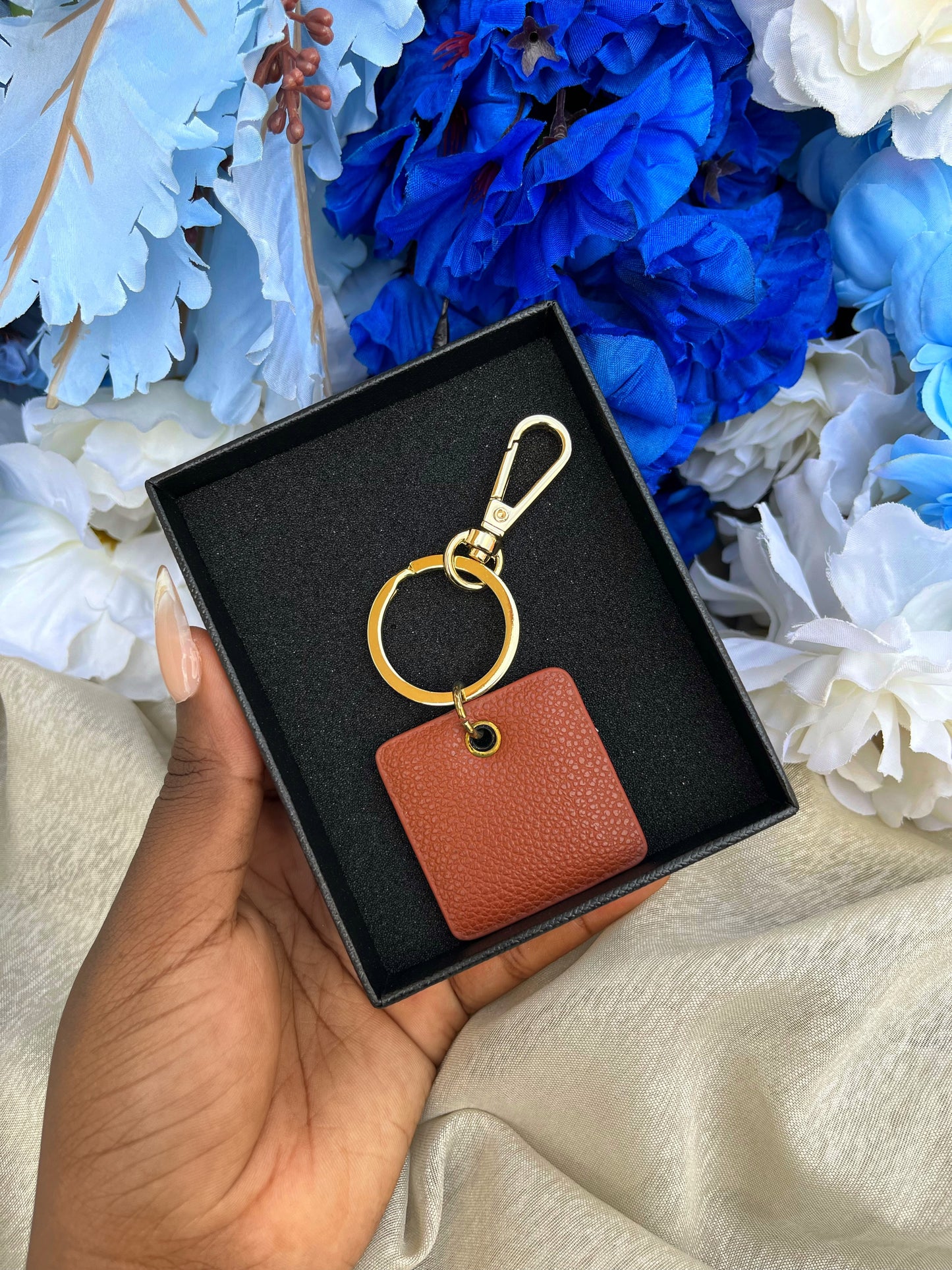 Square Leather Keyholder (Brown)