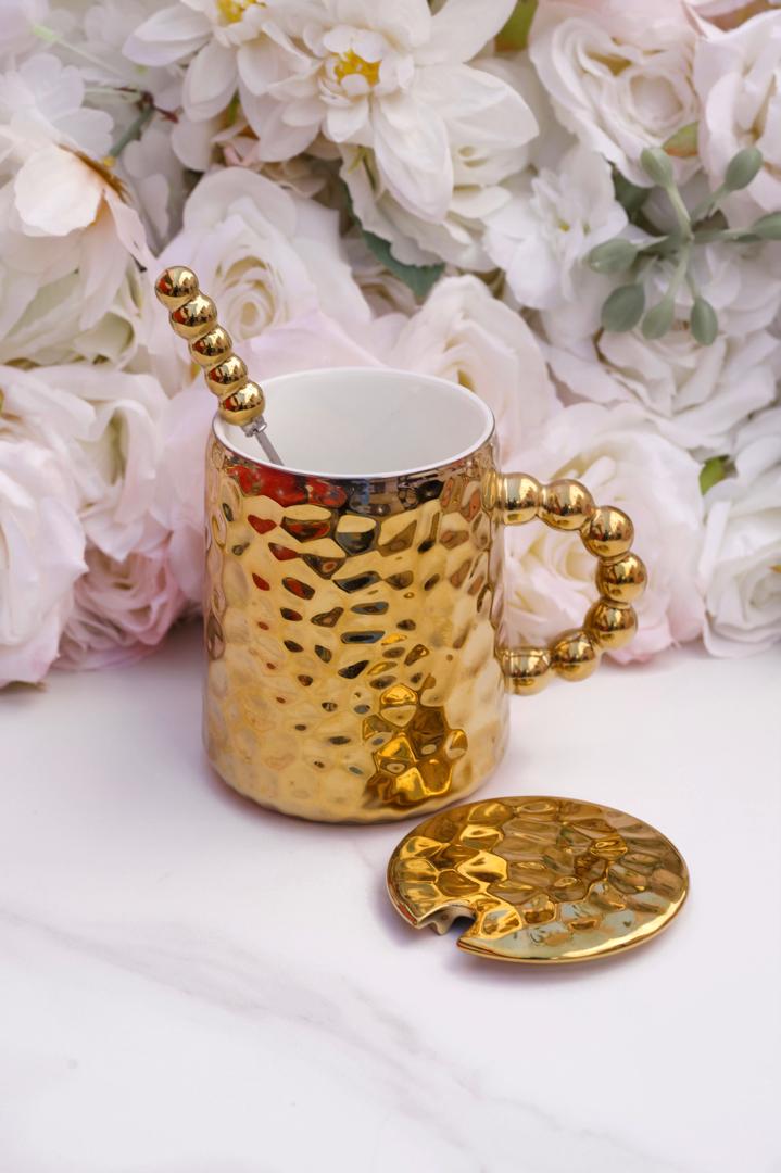 Golden beaded handle mug (All gold)