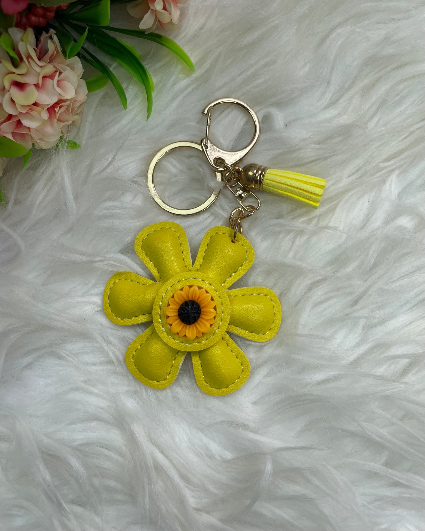 Petal pop Keychain (Yellow)