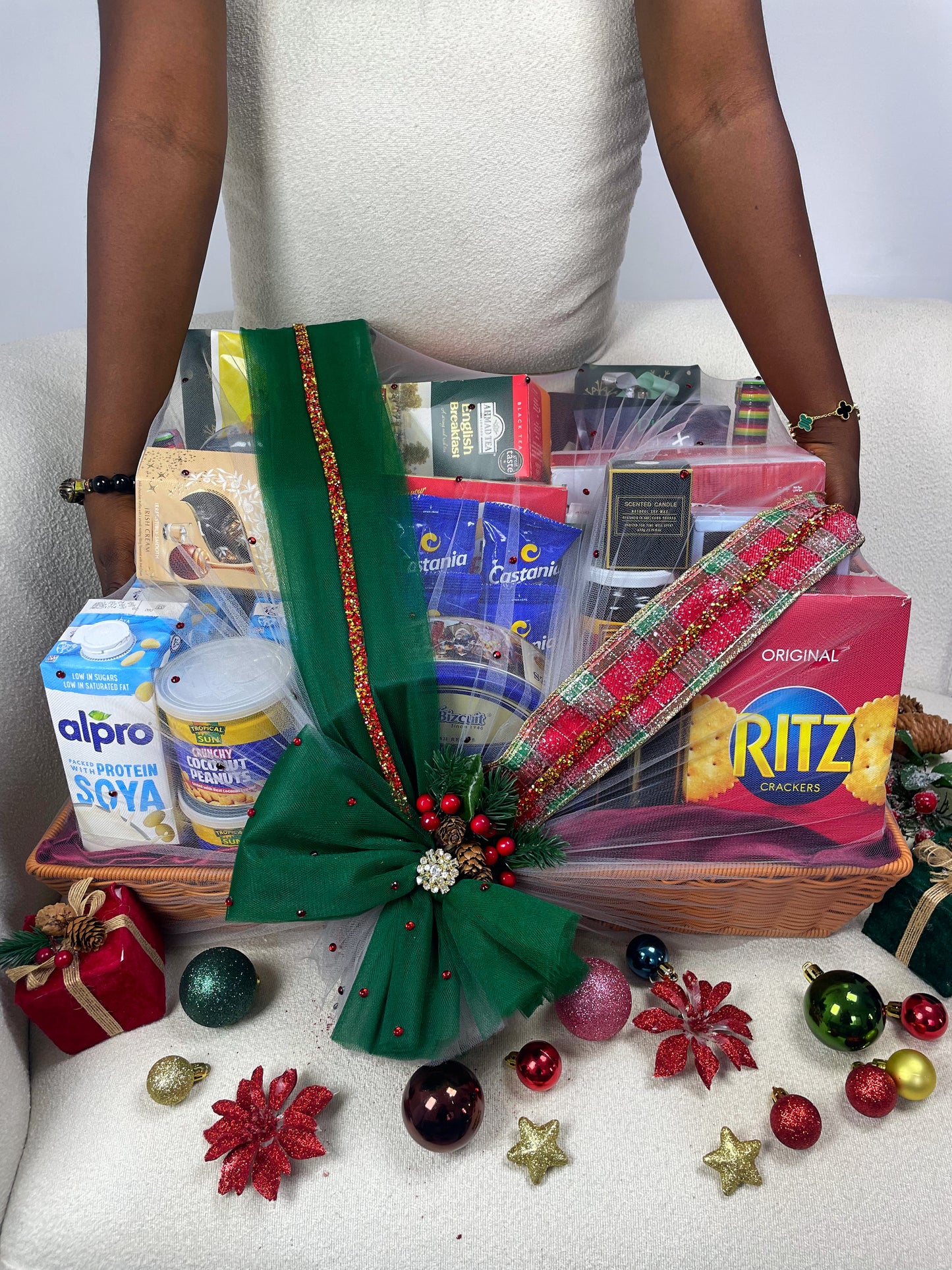 Festive Premium Hamper (Large)