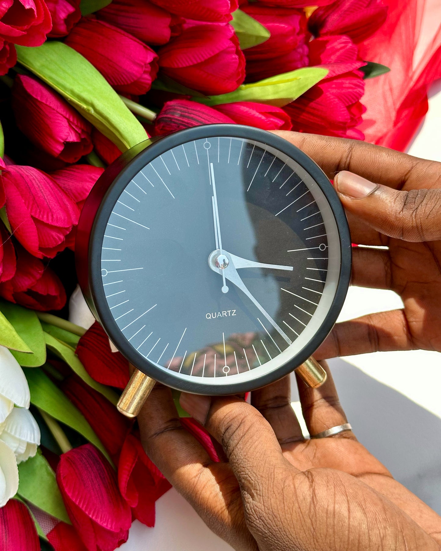 Gold Feet Clock (Black)