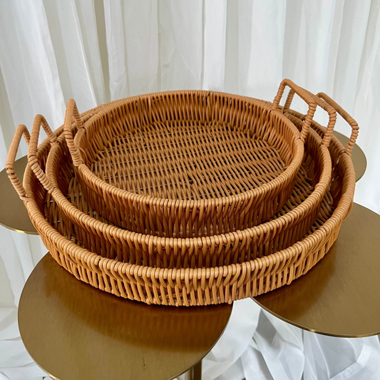 Soft round tray with handle (medium)