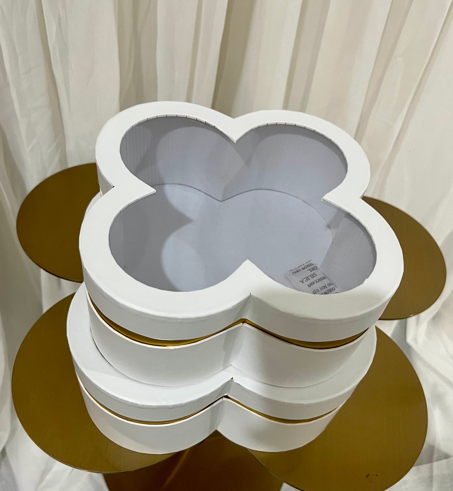 Romance Box - White