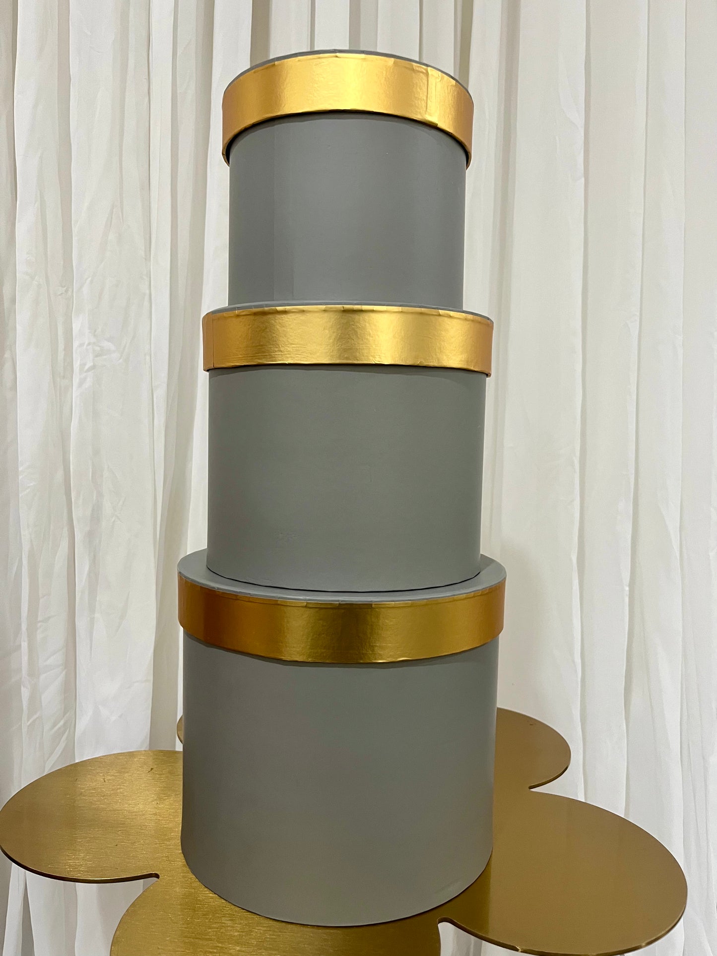 Round Slim Metallic Edge Box - Grey