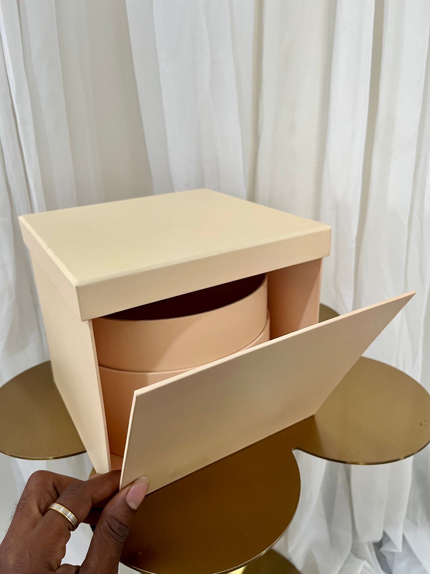Surprise Box - Peach