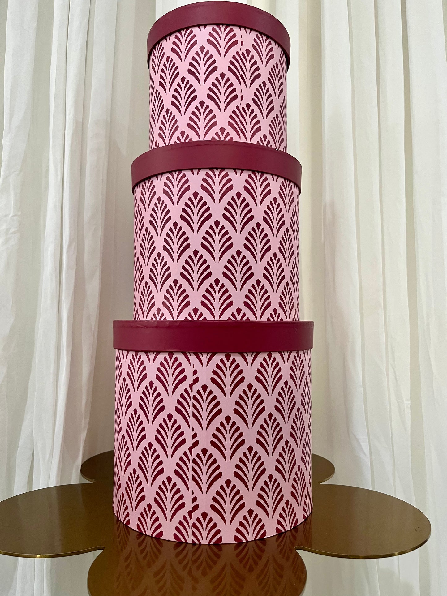 Round Feather Box - Burgundy
