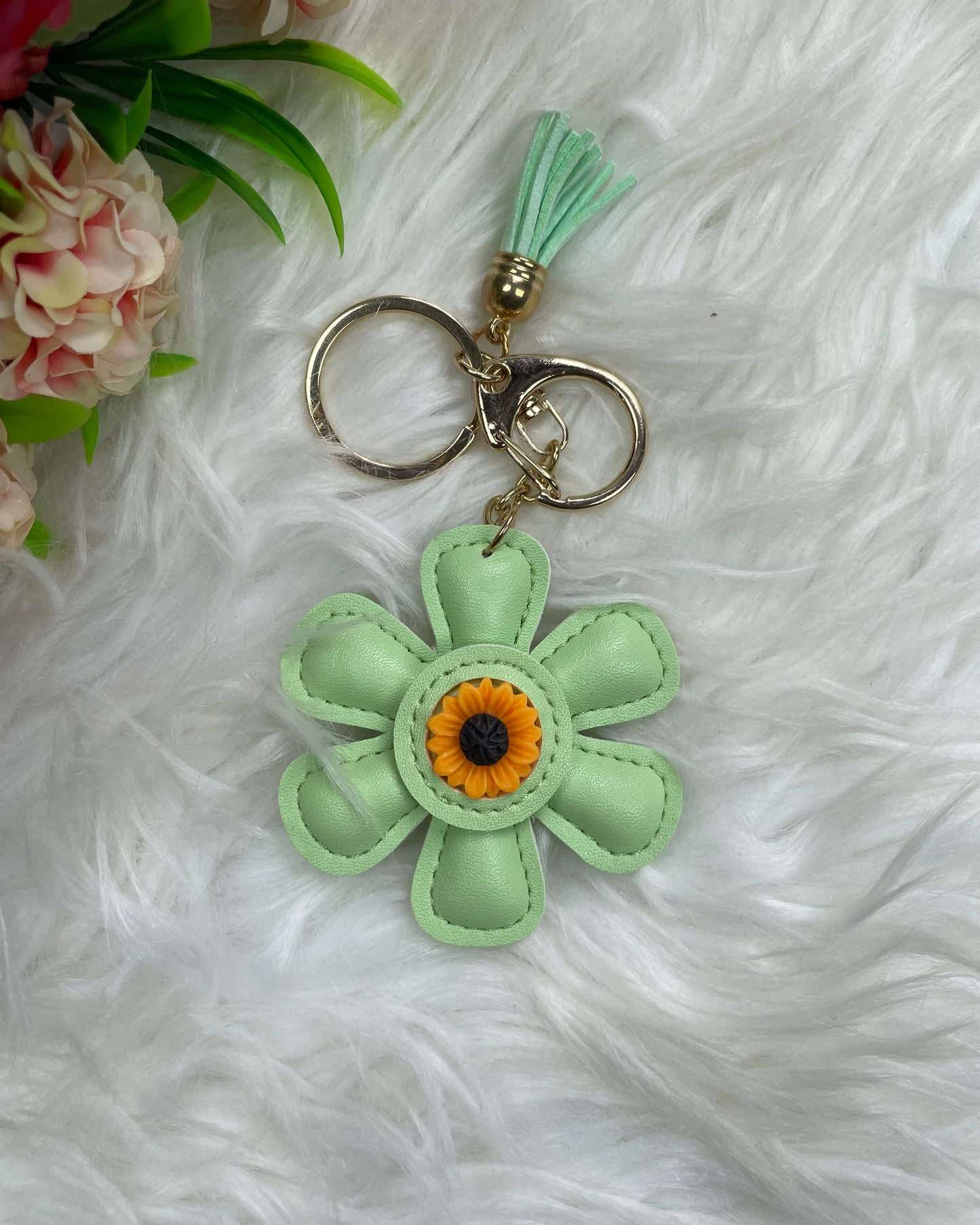 Petal pop Keychain (Mint green)