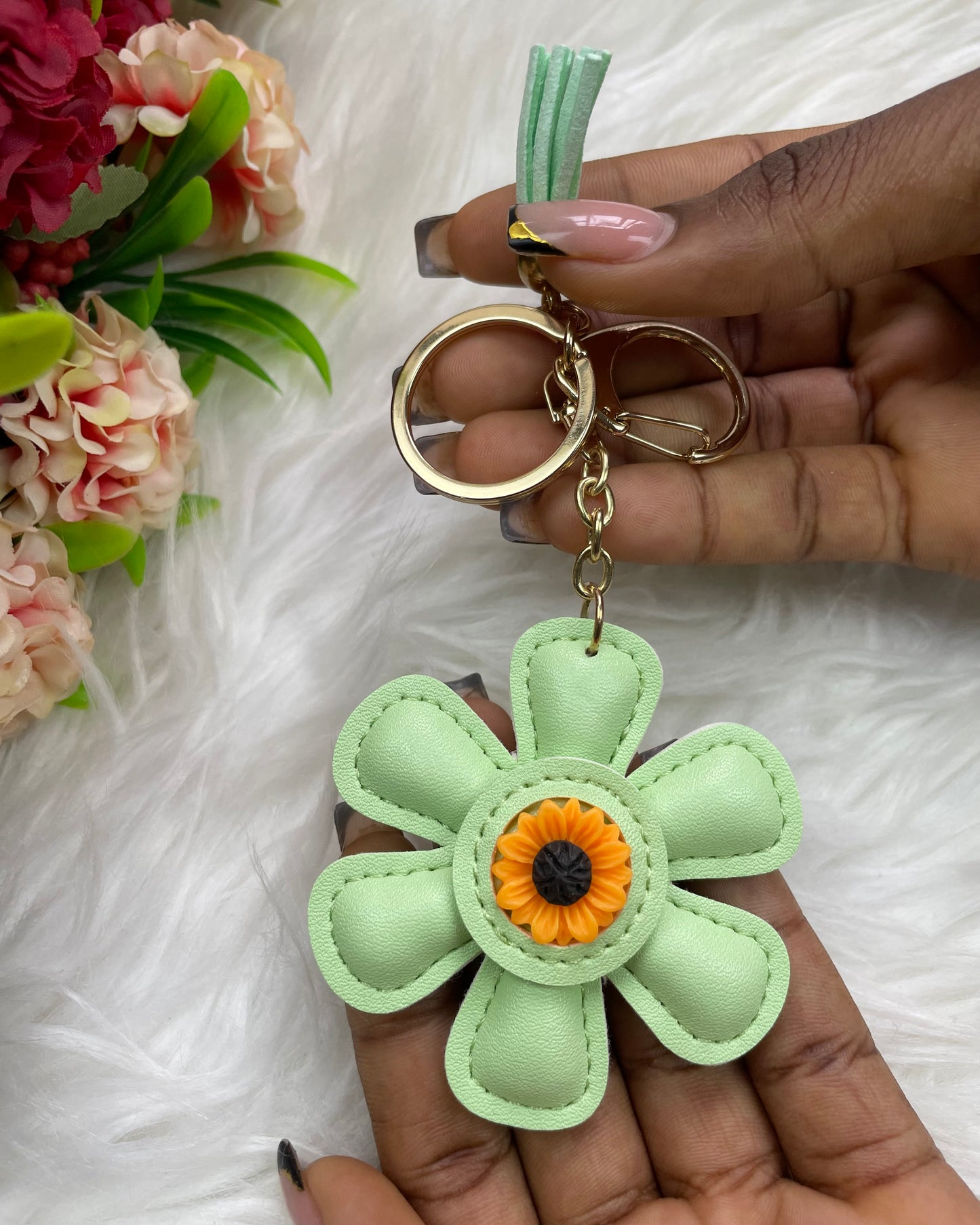 Petal pop Keychain (Mint green)