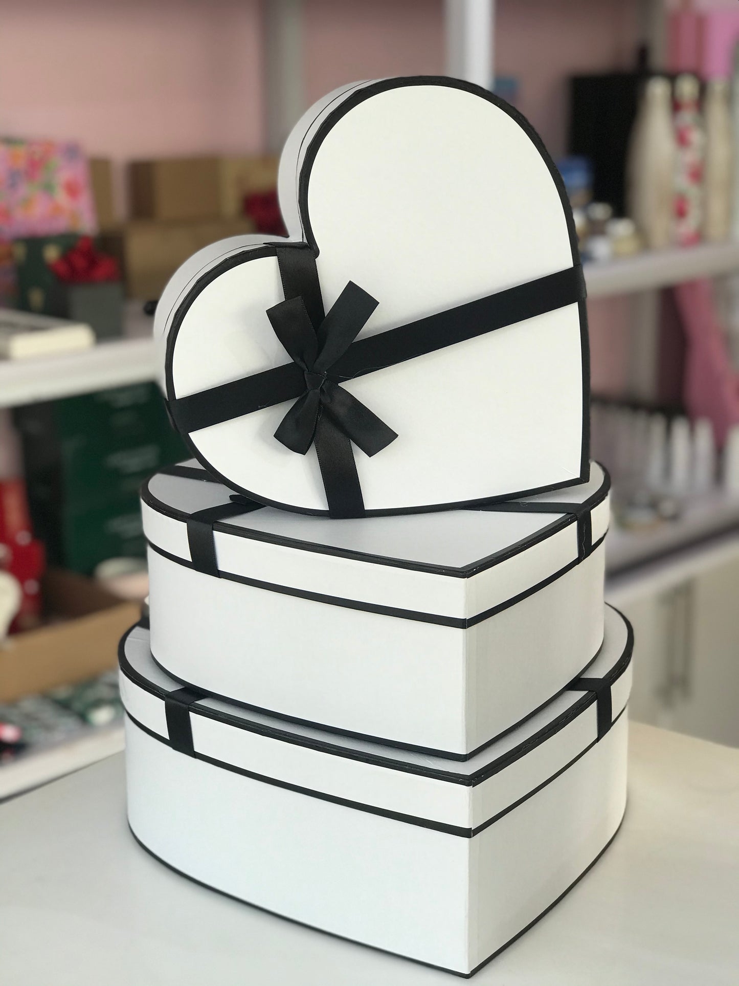 Heart Bow Box - White